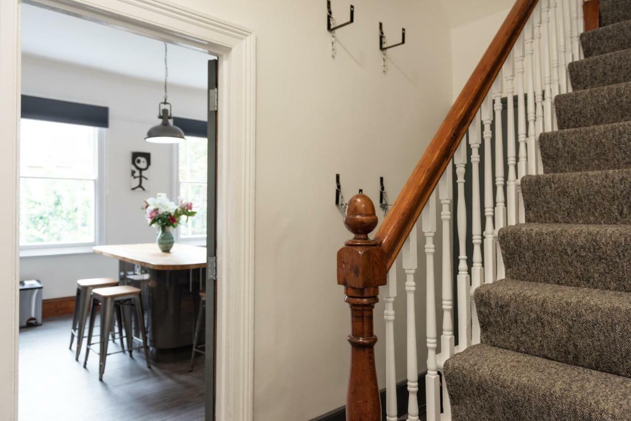 ホテル 144 Lower Cheltenham Place ブリストル エクステリア 写真