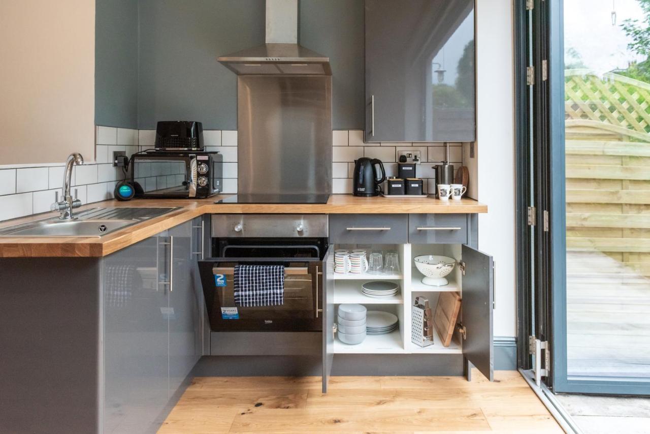 ホテル 144 Lower Cheltenham Place ブリストル エクステリア 写真