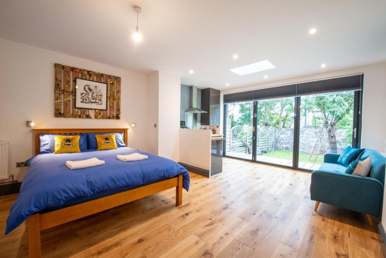 ホテル 144 Lower Cheltenham Place ブリストル エクステリア 写真